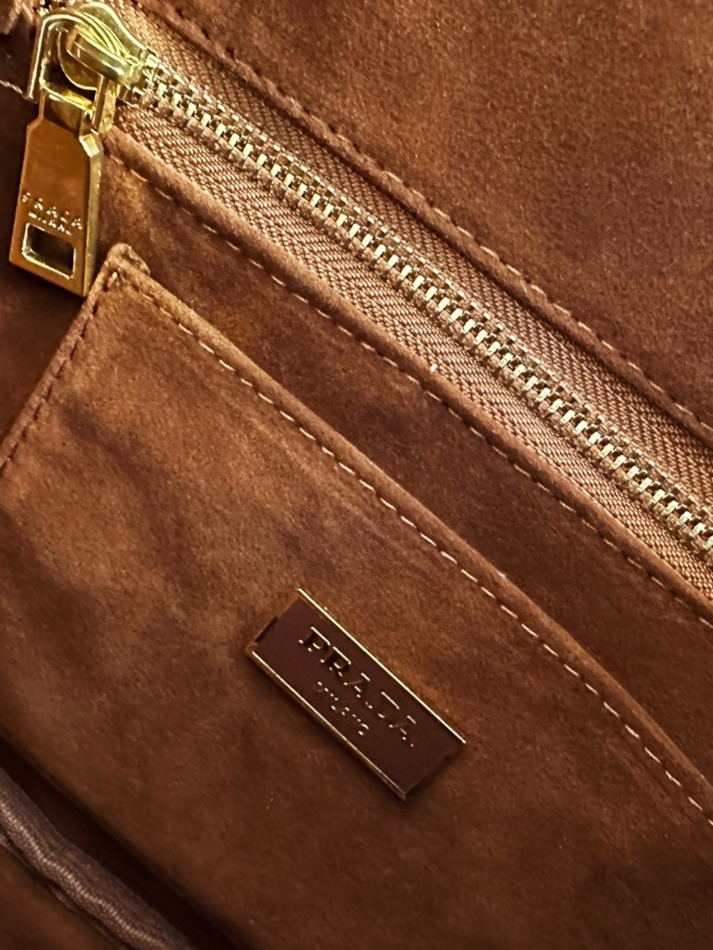 Vintage PRADA Milano Sienna Brown Suede Tote Bag – Made in Italy - Picture 9 of 15